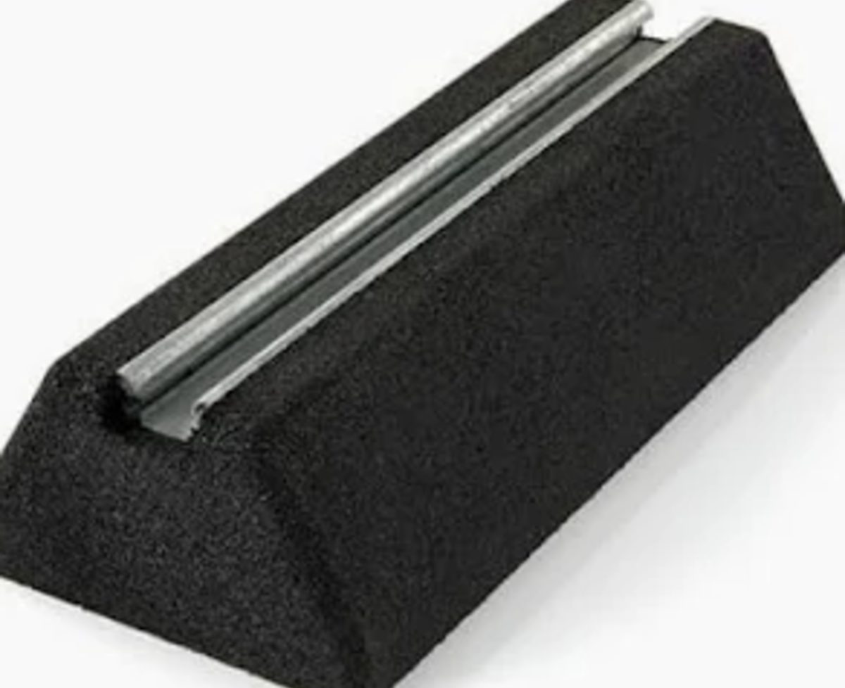 BIGFOOT 400 Rubber Mounting Feet — Pair