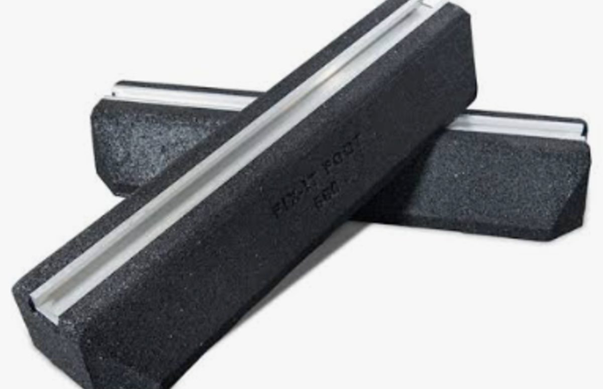 BIGFOOT 600 Rubber Mounting Feet — Pair